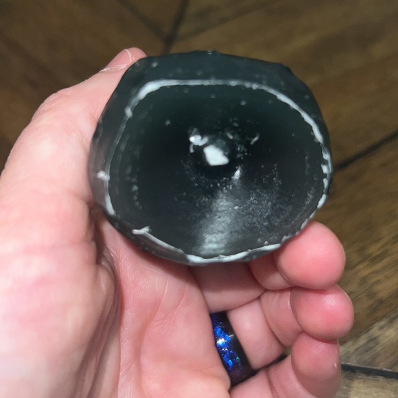 Handcrafted astronaut candle - Picture 3 of 3